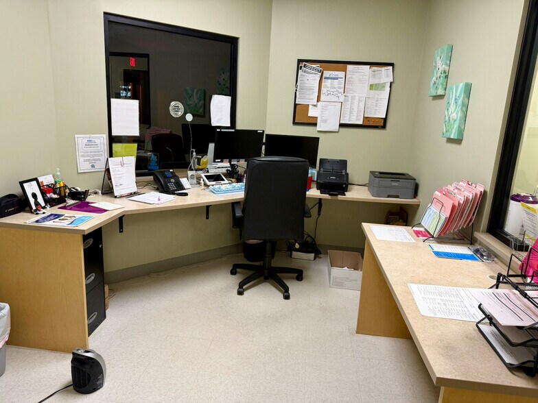 More Photos Of 514 Mary Esther Cut, Fort Walton Beach Office For Sale