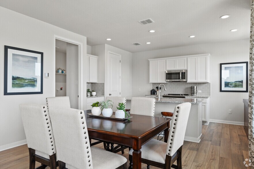 More Photos Of Garten Haus at Solms Landing, New Braunfels Specialty For Sale