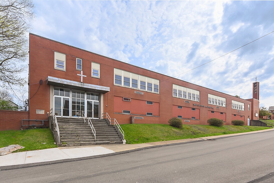 Primary Photo Of 219 W Schwab Ave, Munhall Schools For Sale