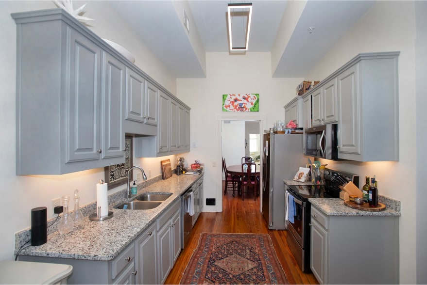 More Photos Of 160 E Main St, Spartanburg Apartments For Sale