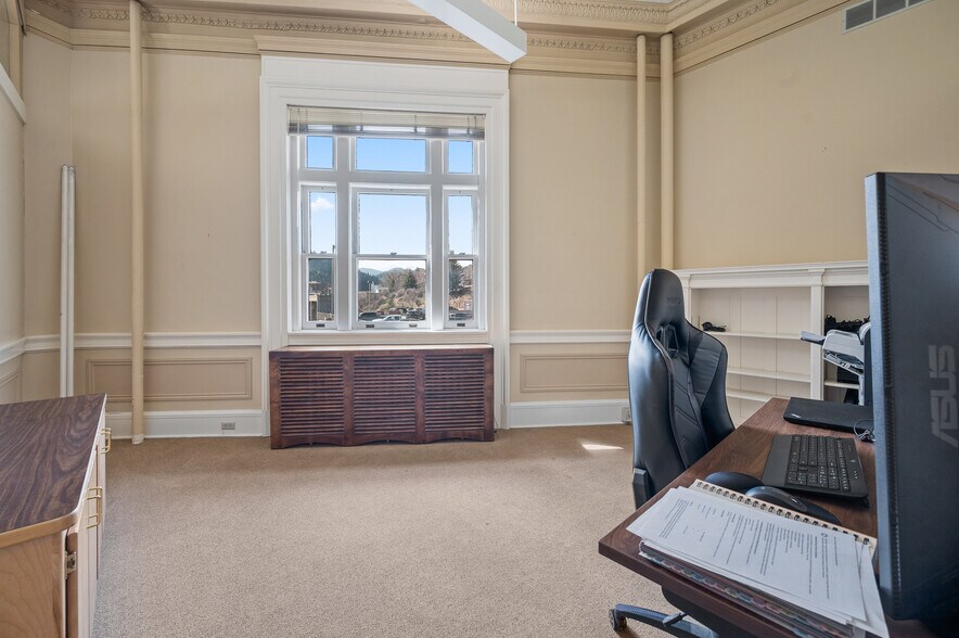 More Photos Of 24 W 6th Ave, Helena Office For Lease