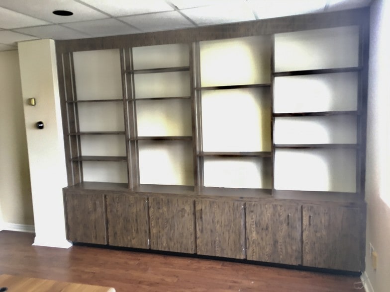 More Photos Of 412 E Madison St, Tampa Office For Sale