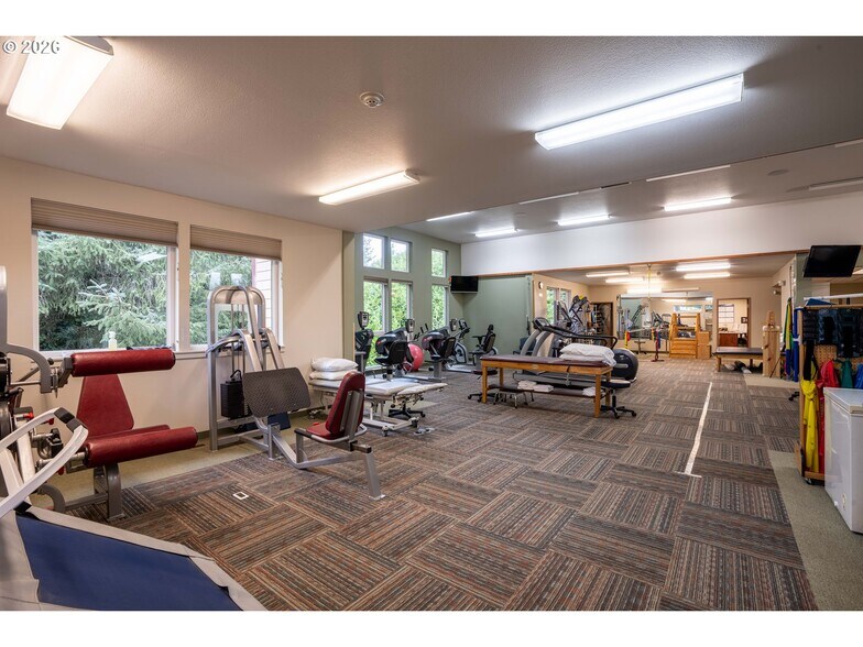 More Photos Of , Coos Bay Office For Sale