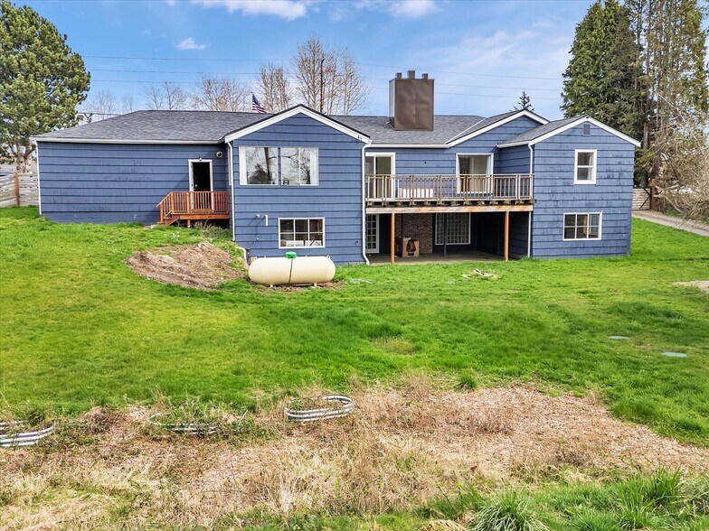 More Photos Of 5041 Guide Meridian, Bellingham Specialty For Sale