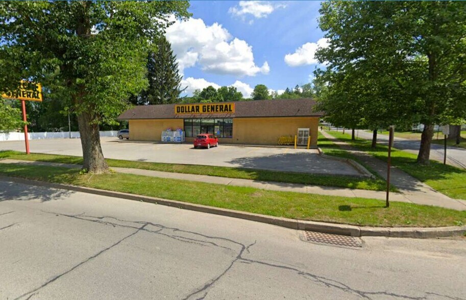 More Photos Of 406 E Main St, Corry Convenience Store For Sale