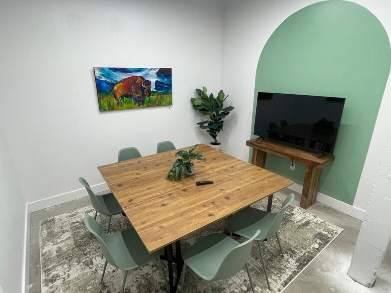 More Photos Of 802-820 N Wallace Ave, Bozeman Office For Lease