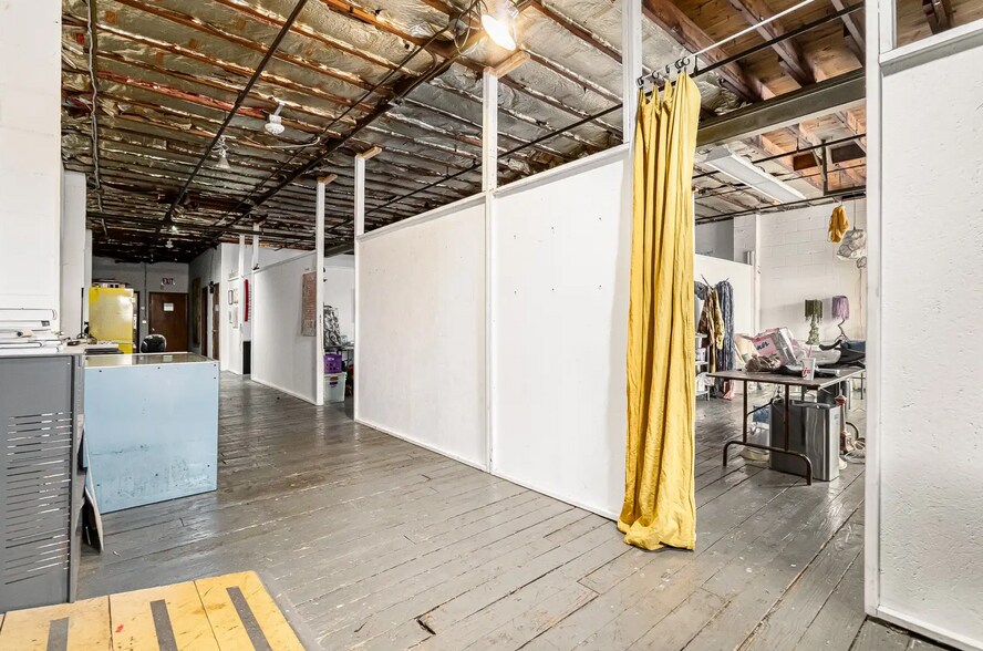 More Photos Of 1433-1435 S Shelby St, Louisville Manufacturing For Sale