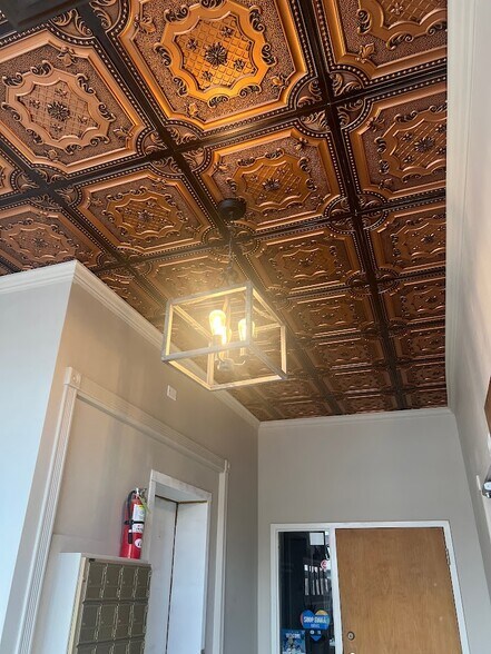 More Photos Of 708 Main St, Caldwell Storefront Retail Office For Lease