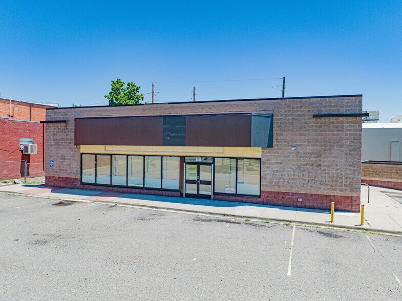 More Photos Of 3810 Federal Blvd, Denver Convenience Store For Lease