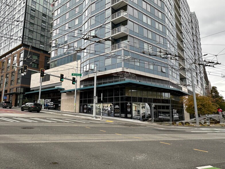 More Photos Of 1001 Broadway, Seattle Apartments For Lease
