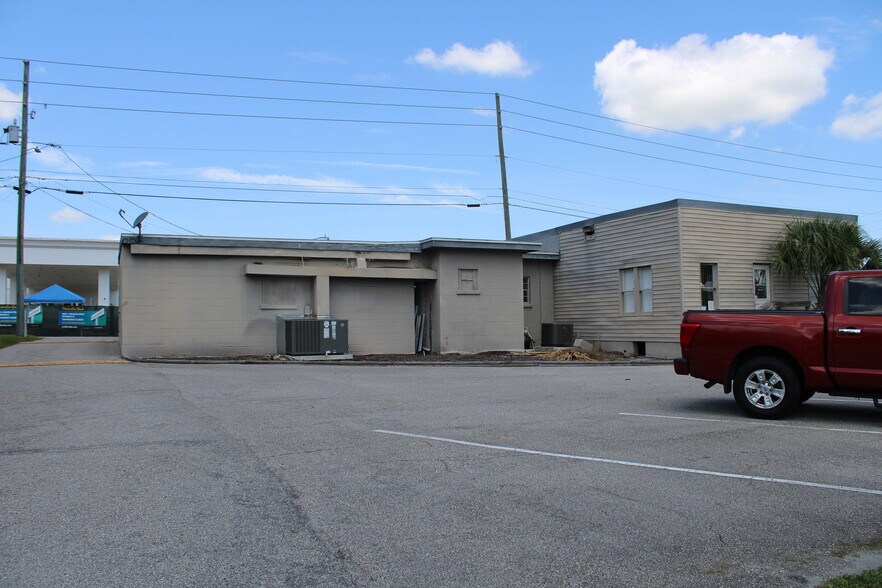 More Photos Of , Lake Wales Office For Sale