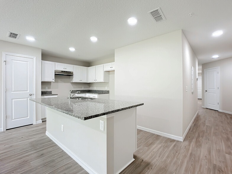 More Photos Of 9556 Hood Rd, Jacksonville Apartments For Sale