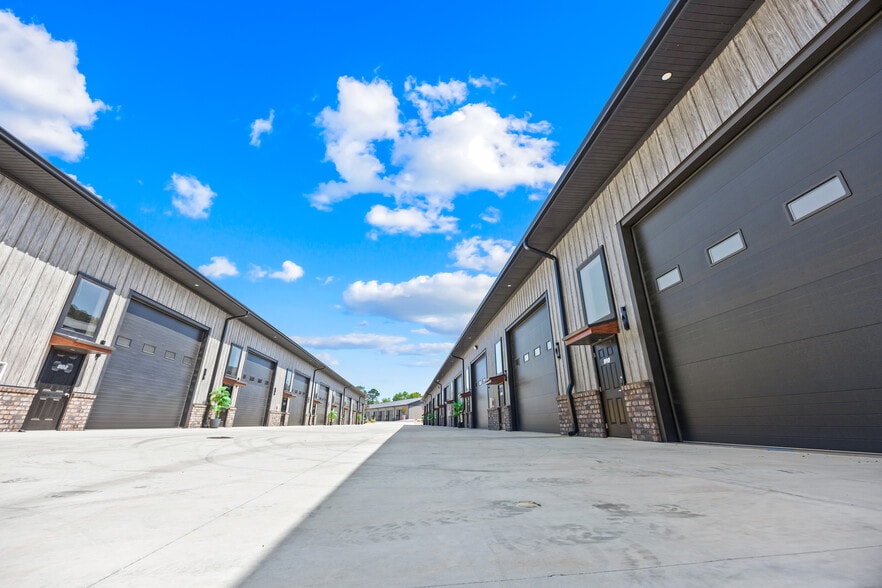 More Photos Of 144 McCrary Rd, Mooresville Industrial For Sale