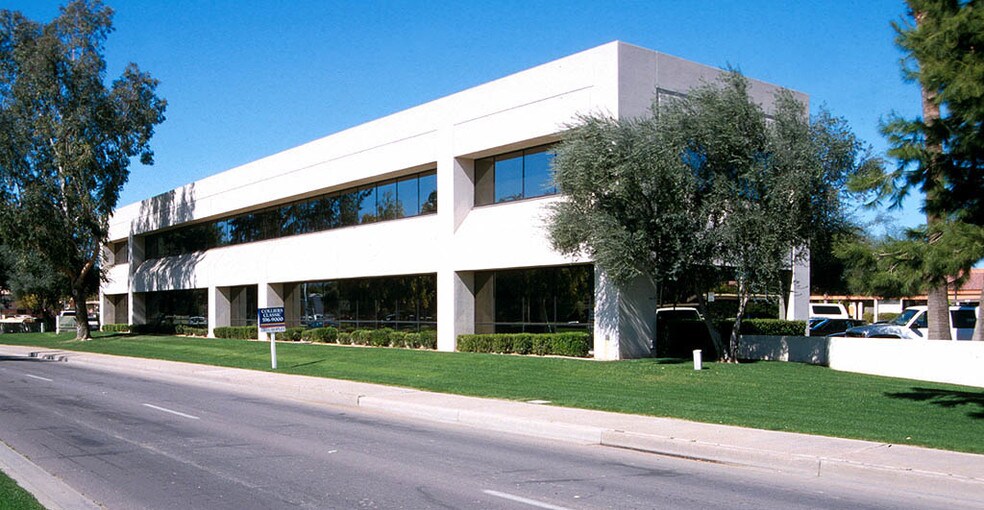 More Photos Of 8502 E Via de Ventura, Scottsdale Office For Lease