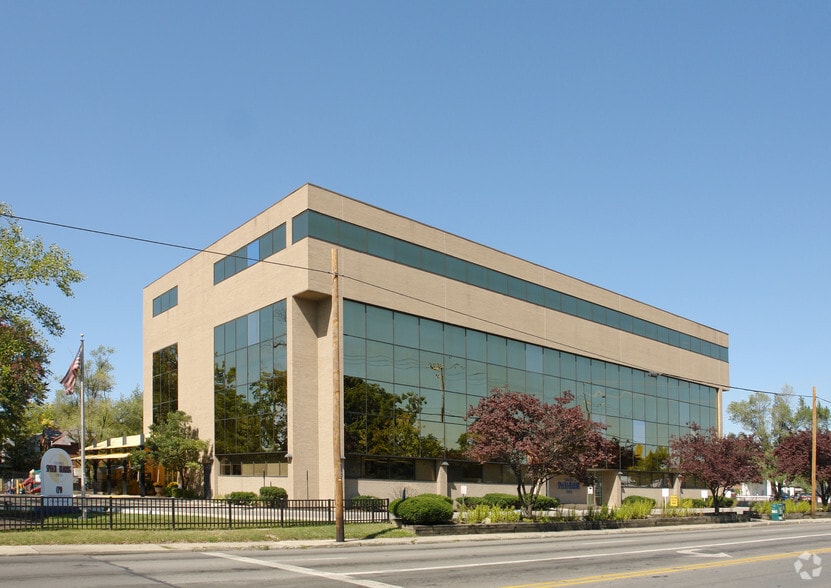 Primary Photo Of 510 E North Broadway St, Columbus Office For Lease