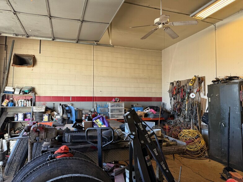 More Photos Of 1762 N Denver Ave, Fort Lupton Office For Sale