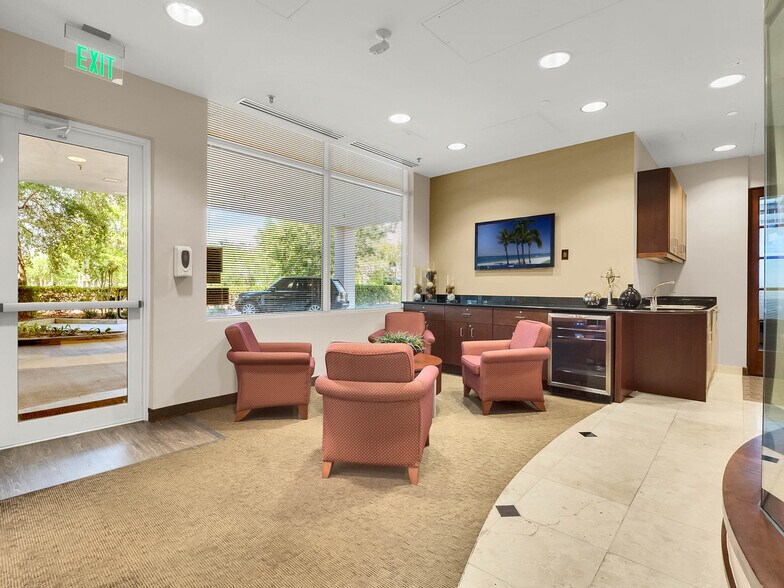 More Photos Of 1540 International Pky, Lake Mary Coworking Space