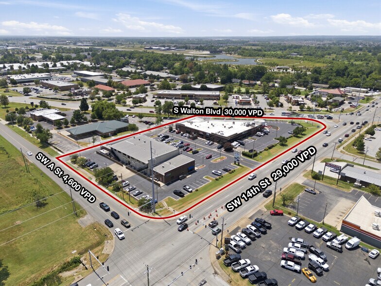 More Photos Of 201 SW 14th St, Bentonville Unknown For Lease