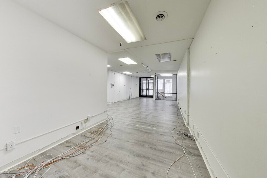 More Photos Of 667 Clay St, San Francisco Office Residential For Lease