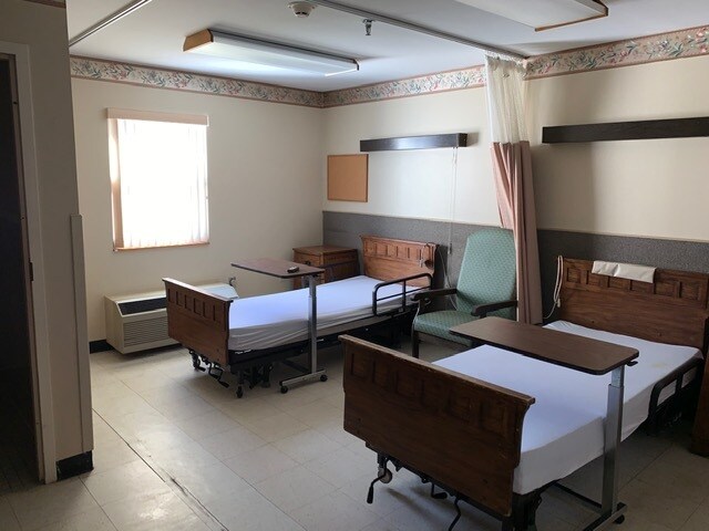 More Photos Of 212 4th St, Yorkville Assisted Living For Sale