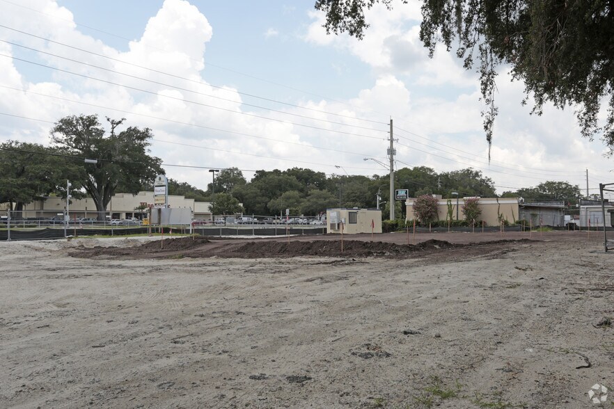 More Photos Of 1963 Park Ave, Orange Park Storefront Retail Office For Lease