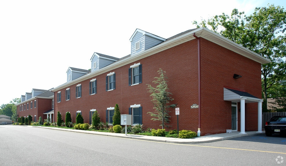 More Photos Of 833 Lacey Rd, Forked River Medical For Lease