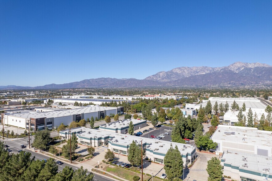 More Photos Of 10184 6th St, Rancho Cucamonga Research And Development For Lease