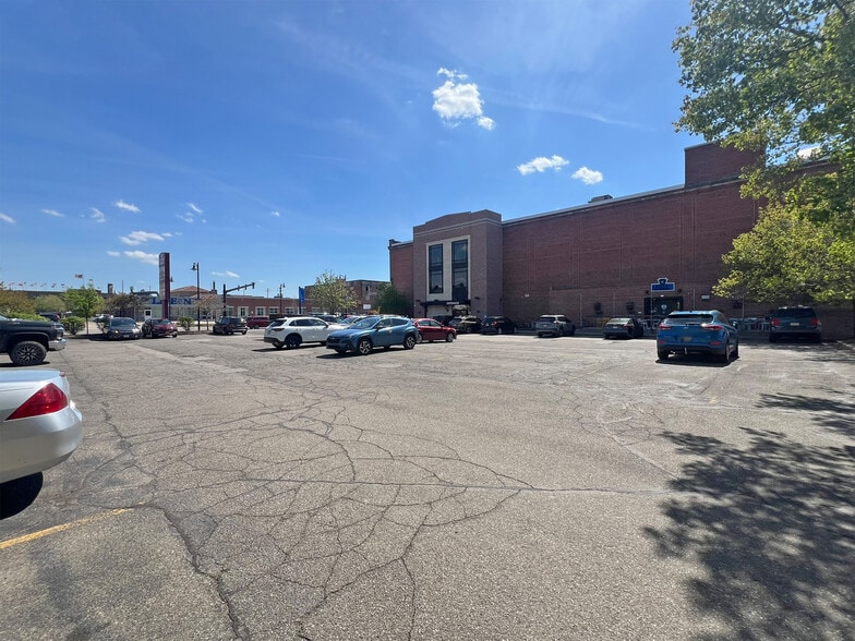 More Photos Of 128 W 12th St, Erie Office For Sale