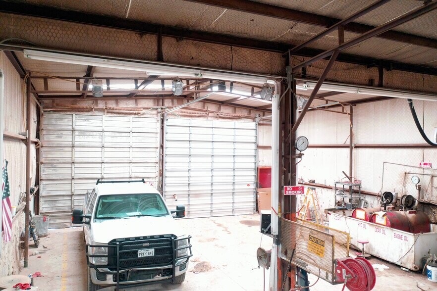 More Photos Of 1230 SR 83, Denver City Warehouse For Sale