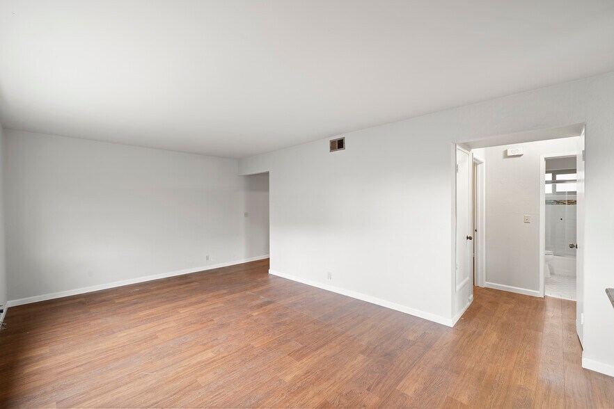 More Photos Of 1444 Walnut St, Berkeley Apartments For Sale