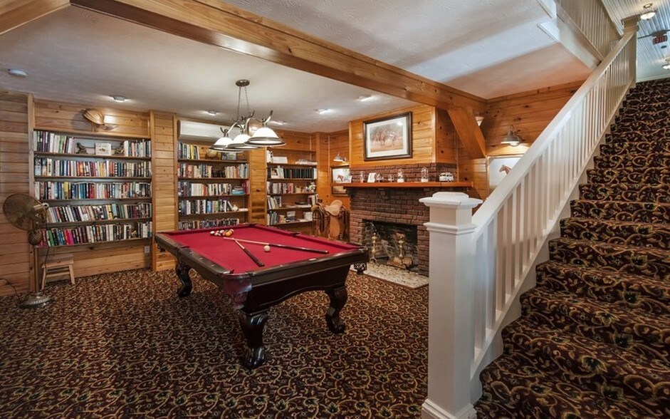 More Photos Of 107 N Broadway St, Fellsmere Hotel For Sale