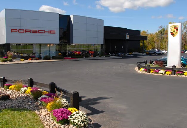 More Photos Of 205 Rt-146, Clifton Park Auto Dealership For Lease