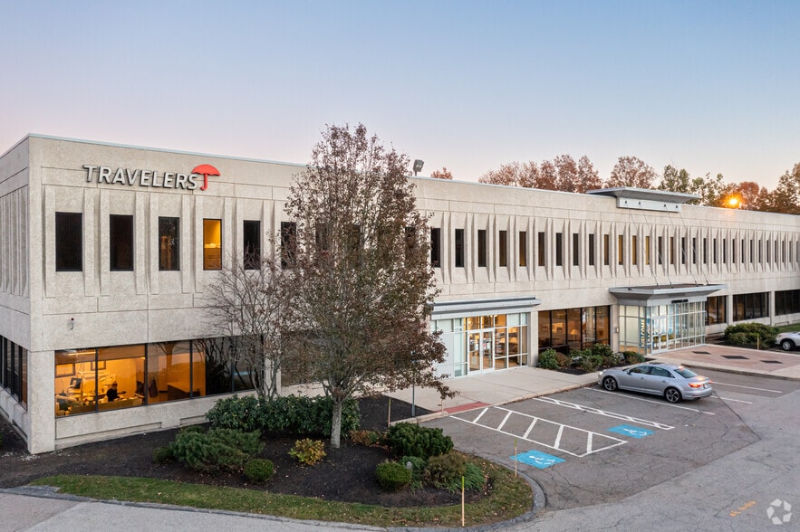 More Photos Of 350 Granite St, Braintree Office For Lease