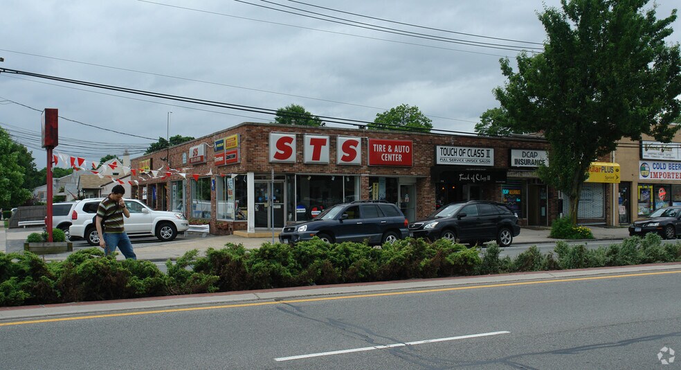 Primary Photo Of 414-420 Hillside Ave, New Hyde Park Freestanding For Lease