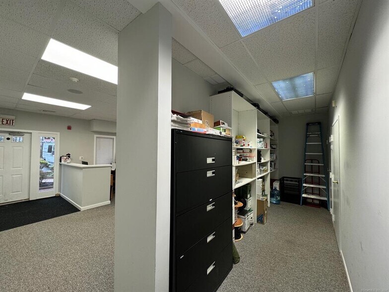 More Photos Of 324 Elm St, Monroe Medical For Sale