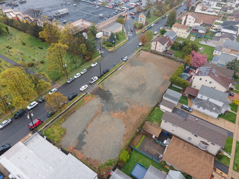 More Photos Of 571-577 New York Ave, Lyndhurst Land For Sale