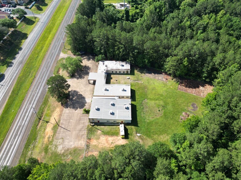 More Photos Of 2455 N Eastman Rd, Longview Schools For Sale