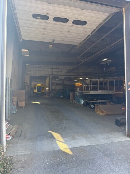 More Photos Of 7770 Lakeport rd, Chittenango Industrial For Lease