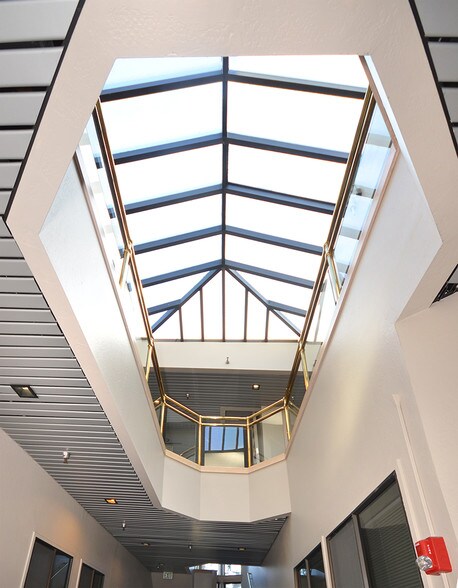 More Photos Of 243 Green Valley Rd, Freedom Medical For Lease