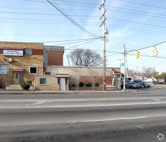 More Photos Of 3111 E Main St, Columbus Storefront Retail Office For Sale