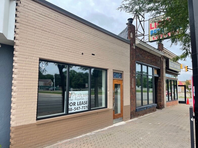 More Photos Of 22008 Woodward Ave, Ferndale Storefront For Lease