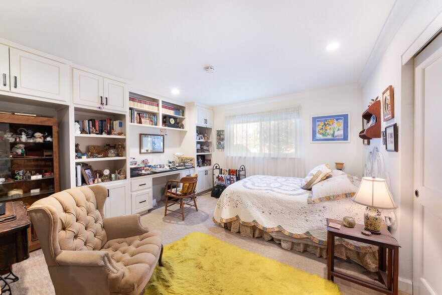 More Photos Of 2208 Olivet Rd, Santa Rosa Industrial For Sale