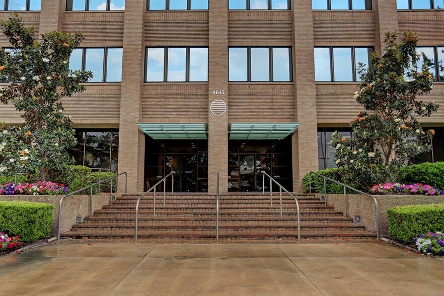 More Photos Of 4635 Southwest Fwy, Houston Office For Lease
