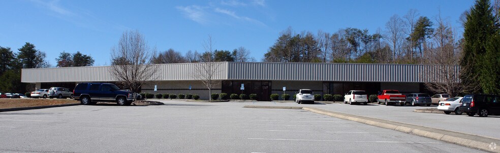 More Photos Of 403 Hillcrest Dr, Easley Medical For Sale