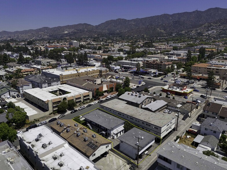 More Photos Of 324 E Santa Anita Ave, Burbank Apartments For Sale