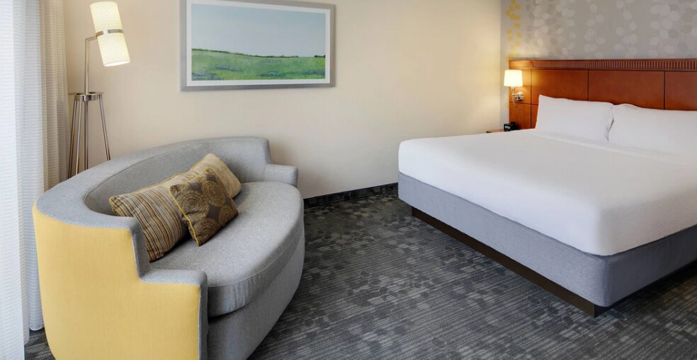 More Photos Of 4165 Proton Dr, Addison Hotel For Sale