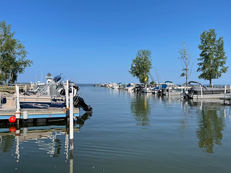 More Photos Of 2325 Green Dr, Au Gres Specialty For Sale