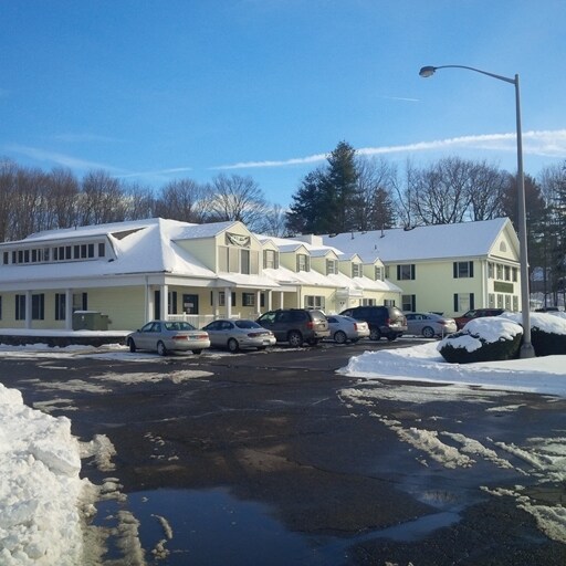 More Photos Of 1265 Berlin Tpke, Berlin Office For Lease