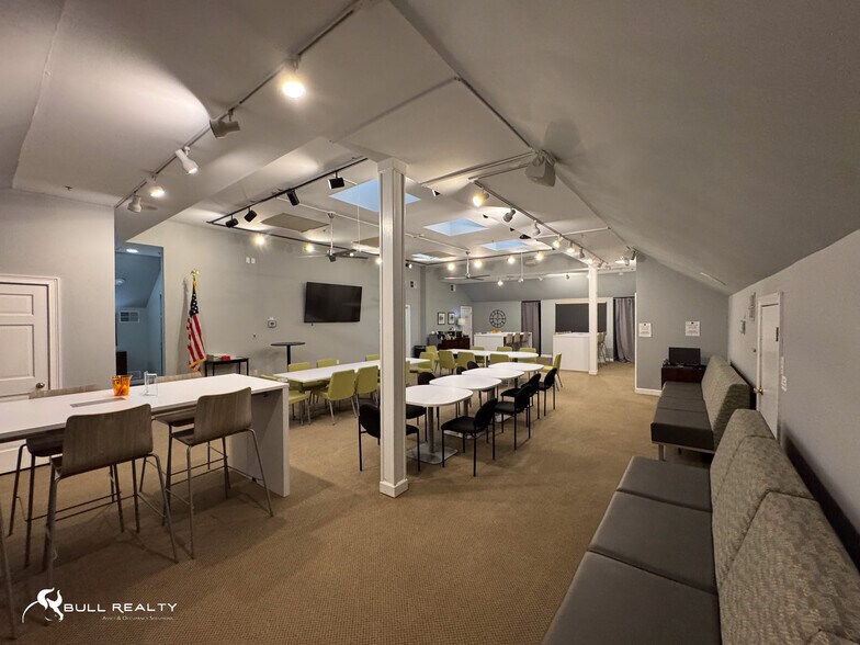 More Photos Of 4651 Olde Towne Pky, Marietta Office Residential For Lease