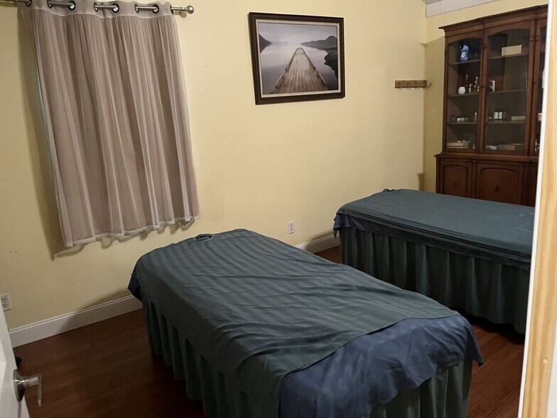 More Photos Of , Tallahassee Office For Sale